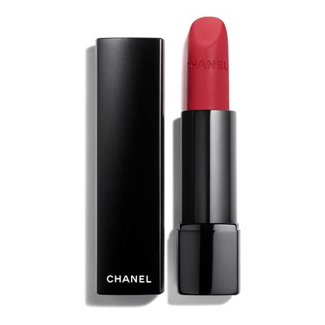 chanel rouge a levre mat|Chanel Rouge a la bouche.